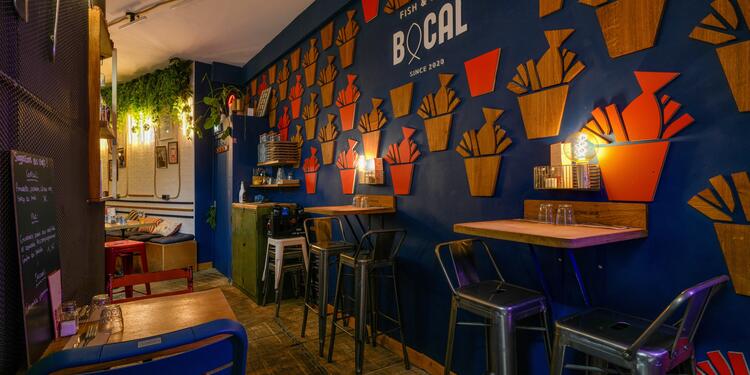 Bocal, bar
