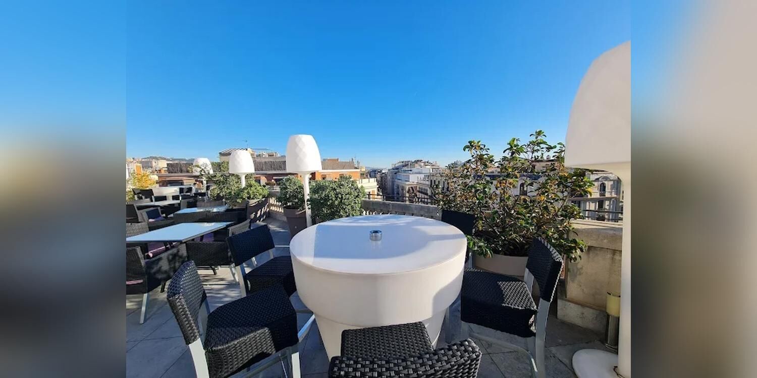 Terraza Rooftop Bar, rental_room