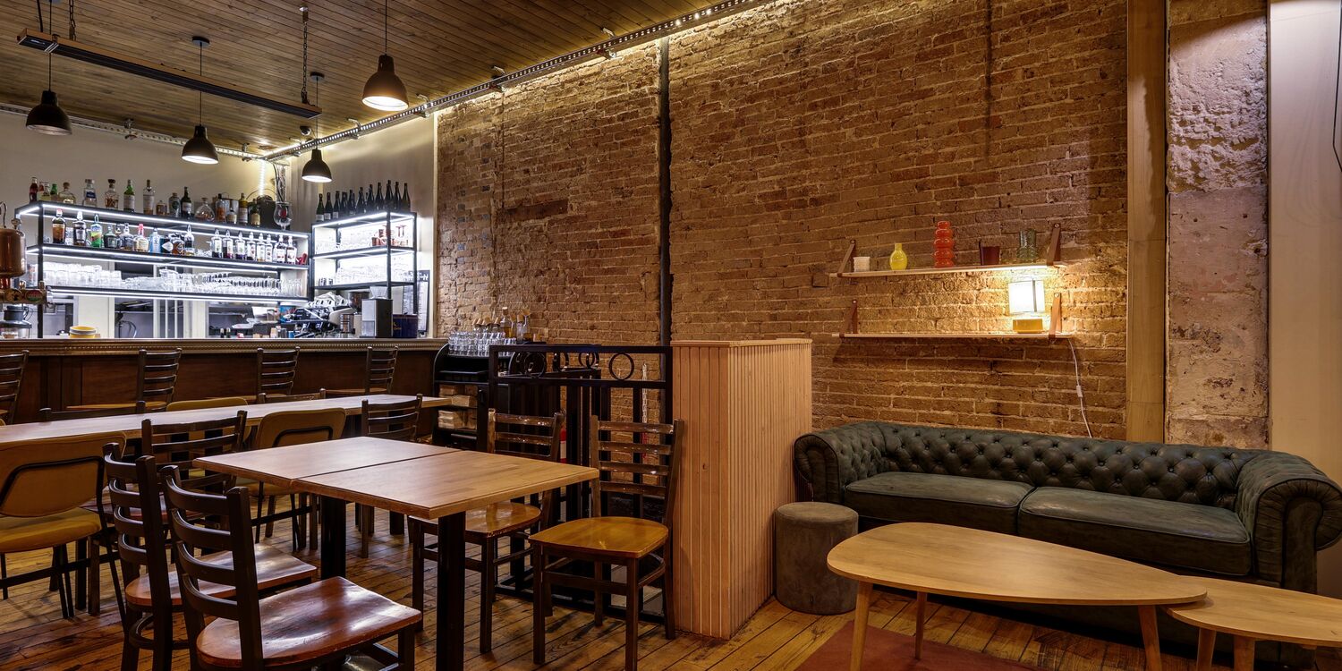 Le Café des Arts, bar