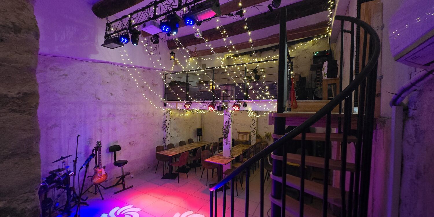 La Fourmilière, bar