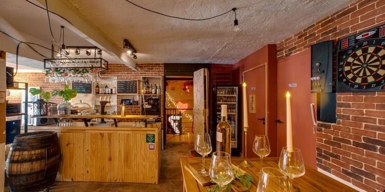 La Fourmilière, bar