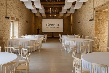 Domaine de Mauperthuis, Salle de location Forges  #0