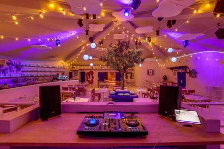 Agora - Buffet à volonté, Restaurant Toulouse Montaudran - Lespinet #0