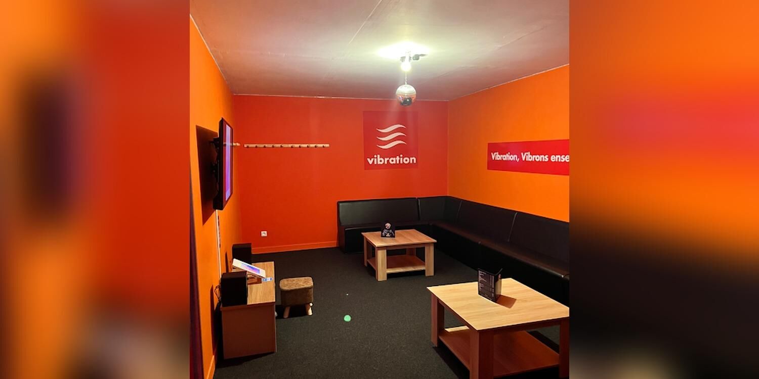 H-GAMES Lancer de Haches & Box Karaoké & Blind test, bar