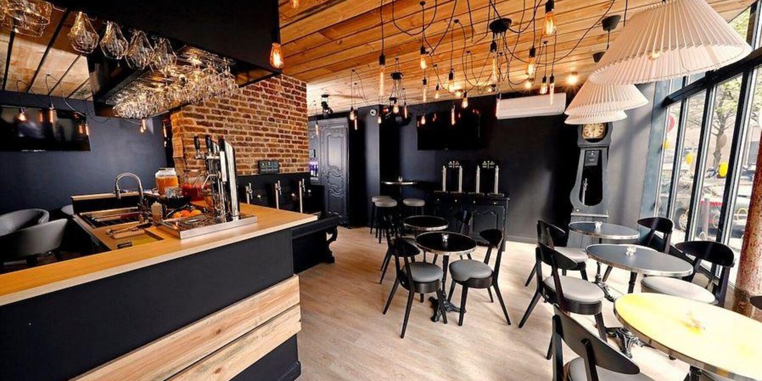 Fracas (ex Freemousse bar), bar