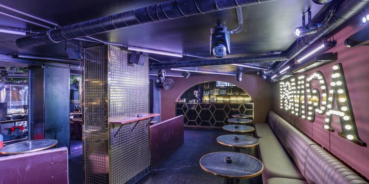 Pampa Club, bar