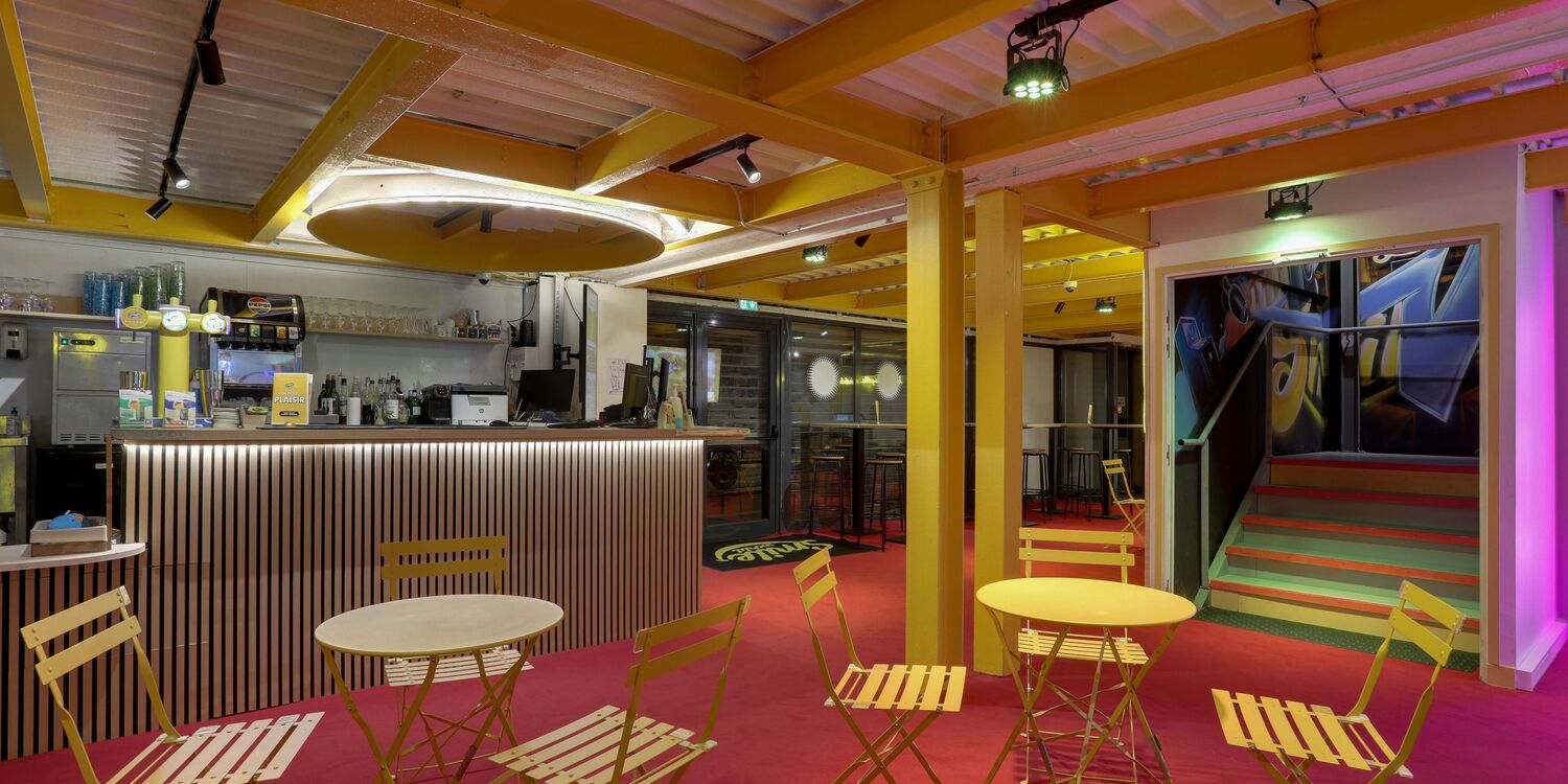 Smile World Lecourbe, bar