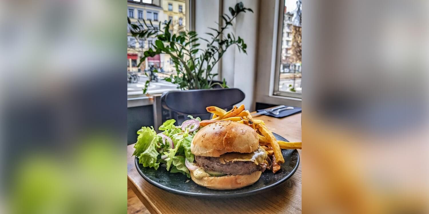 Les 3 Chauves, restaurant