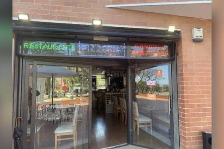Pizzeria Gondola Barcelona, Bar Barcelona La Vila Olímpica del Poblenou #0