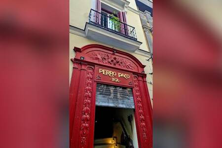 PERRO PACO RESTAURANTE, Bar Barcelona Poble Sec #0