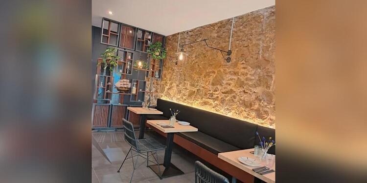 Restaurante Peruano Pakari, restaurant