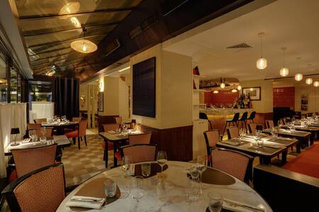 Vendémiaire, Bar Paris Invalides #0