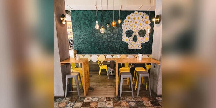 Cherry Pecas, restaurant