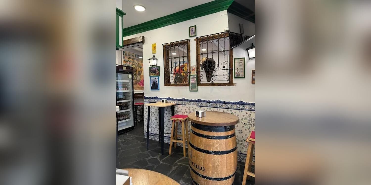 Bar Entre Cáceres y Badajoz, bar