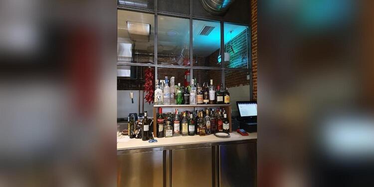 El Babero Restaurante, restaurant