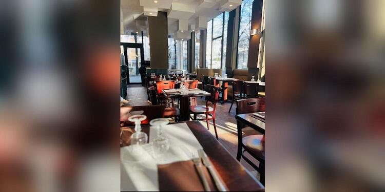 Brasserie Aux Antipodes, bar