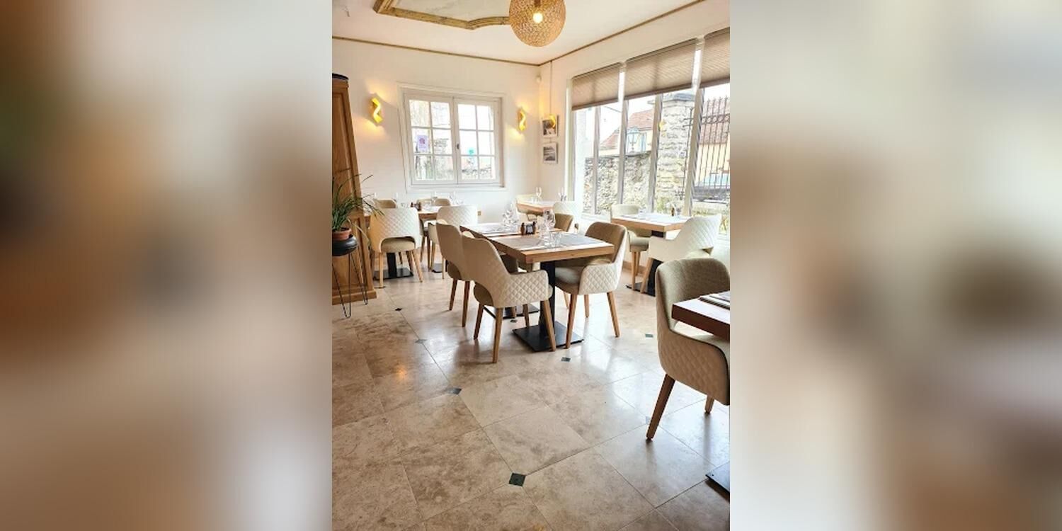 Fort Mardi, restaurant