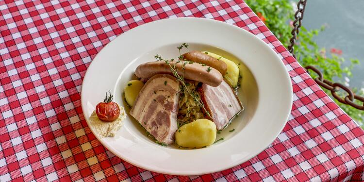 Au Pont Saint Martin (Restaurant), restaurant