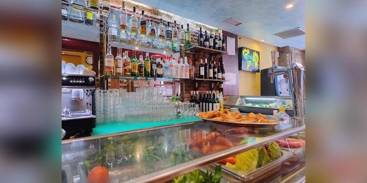 Bar Petisqueira Restaurante, bar