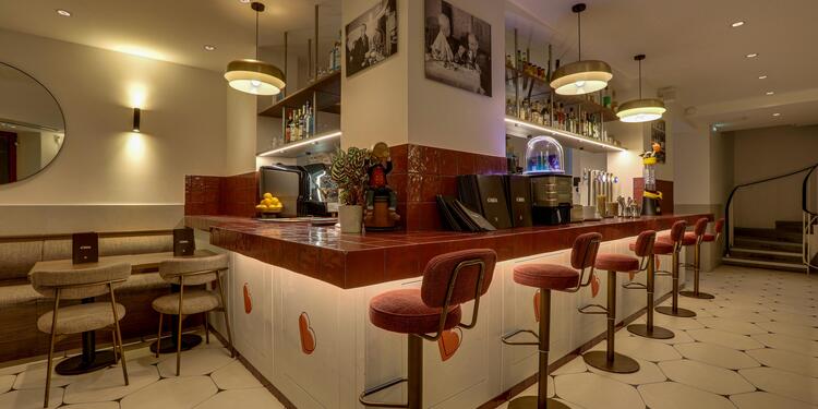 Brasserie Bonheur, bar