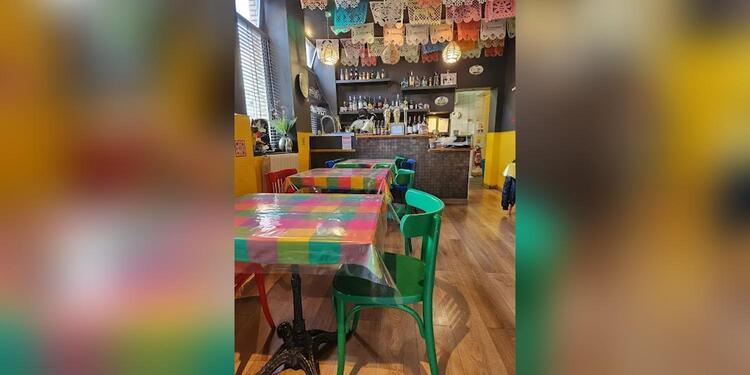 Los 3 compadres, restaurant