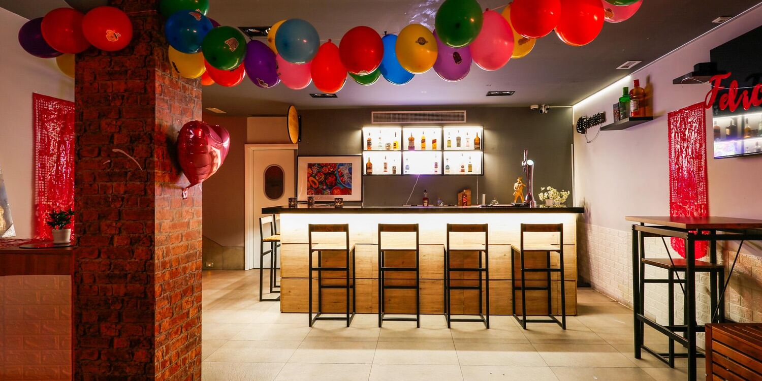 Chona La Patrona Tacos & Tragos, bar