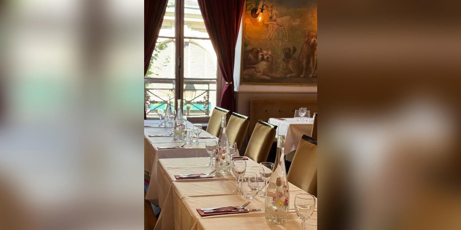 Au chien qui fume, restaurant