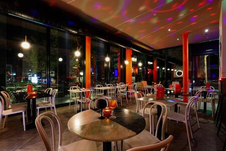 Mandoni, Bar Barcelona Les Corts #0