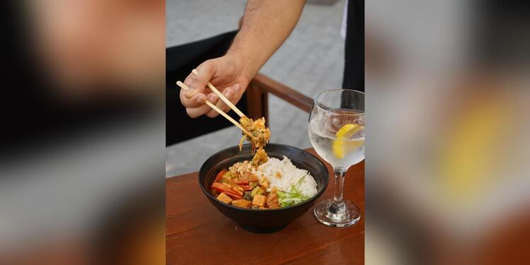 Thai and Green, restaurant