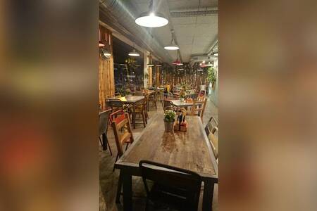 Grupo Timesburg, Restaurante Barcelona Les Corts #0