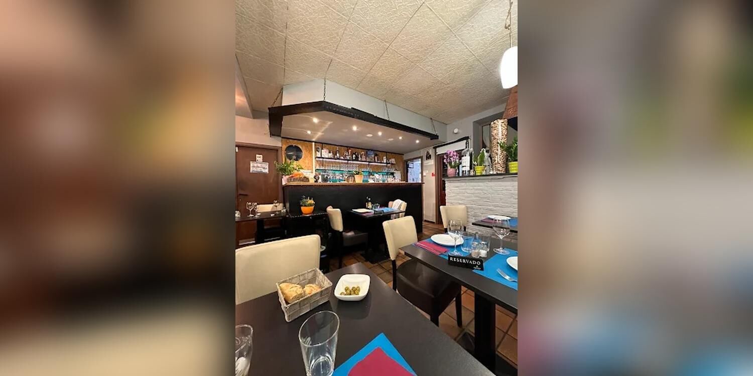 CAFÉ RICARDO'S, bar