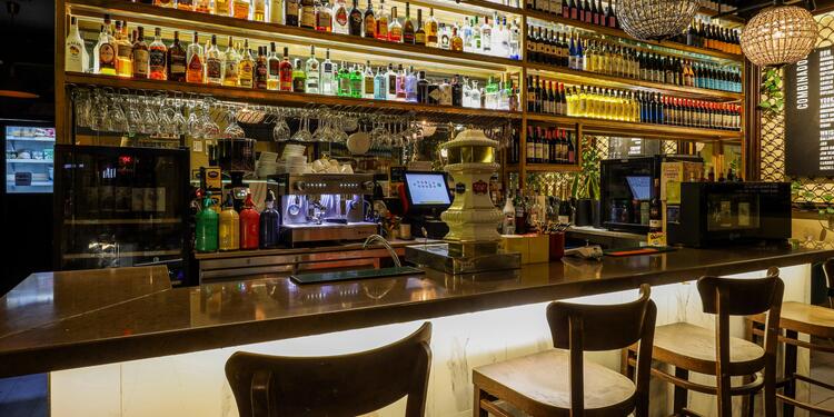 Cabernet Bar, bar