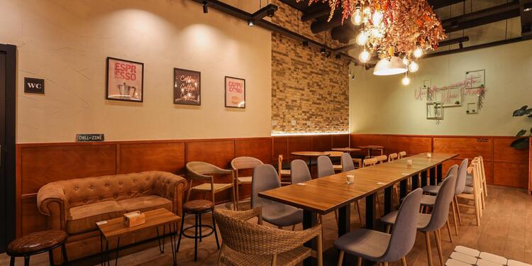 Pausa by Mezza Morris, bar