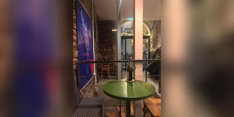 Octobre caviste, bar