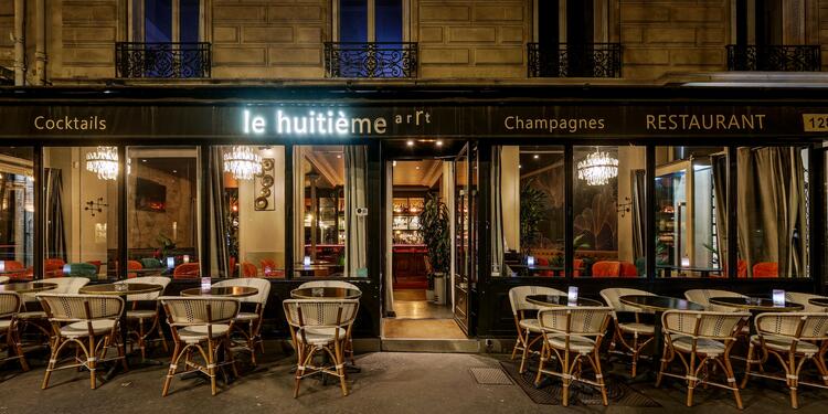 Le Huitième Arrt, bar