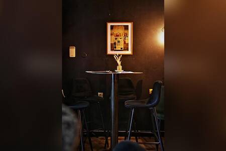 Vin te voilà, Bar Apt Place Saint-Martin  #0