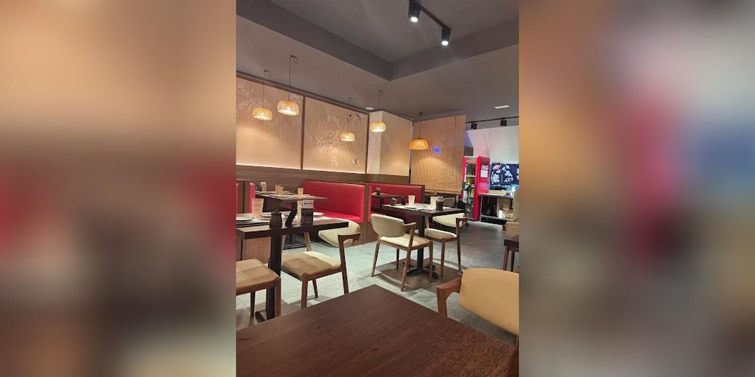 Momo sushi buffet, restaurant