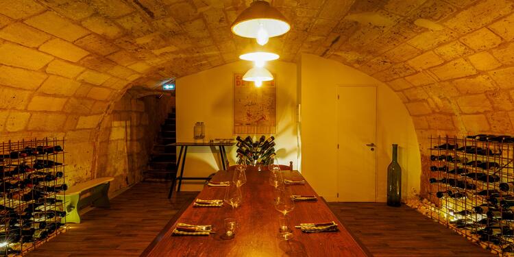 SacreBleu! Bordeaux, bar