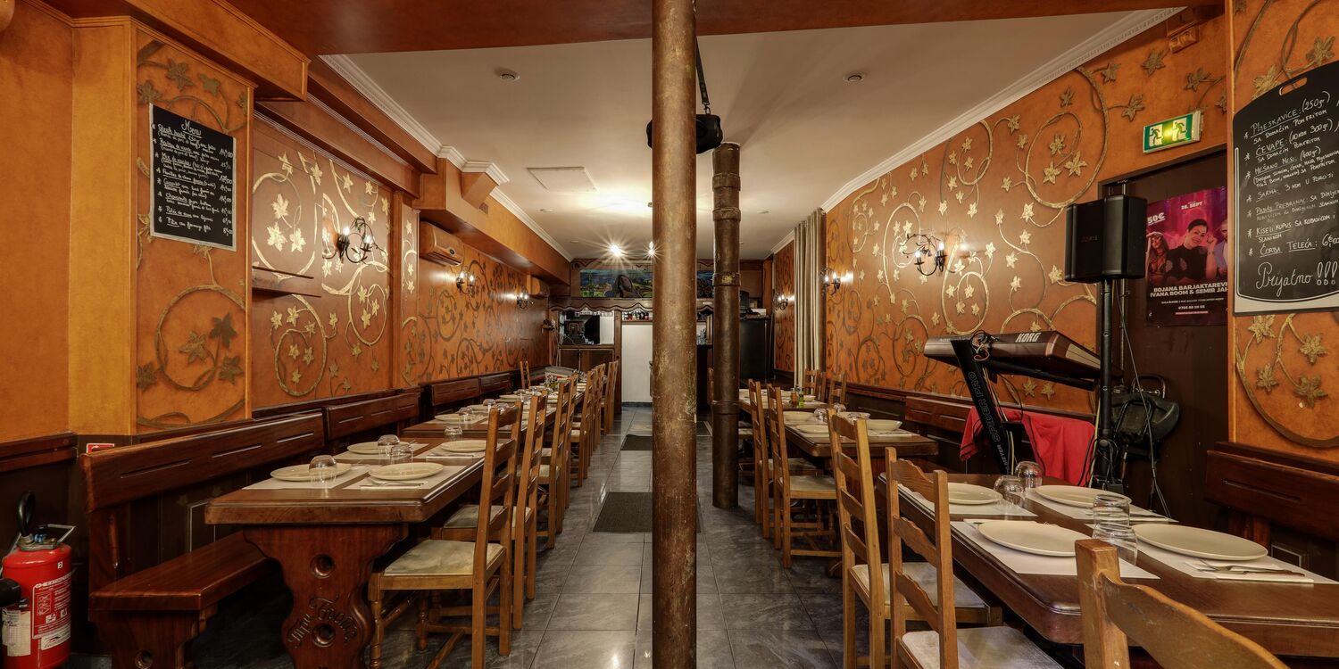 Dimanche, restaurant