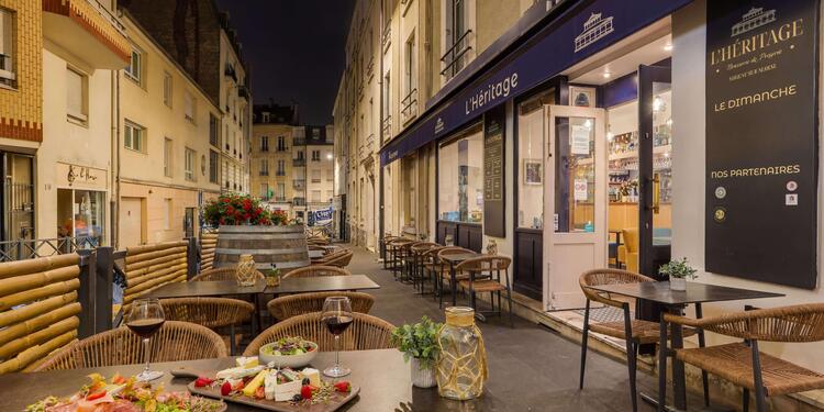 La Brasserie l'Heritage, bar
