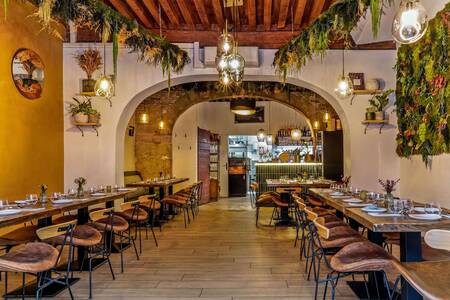 Canopée Lyon - Bistronomie de Partage, Restaurant Lyon Terreaux - Bat d'argent #0