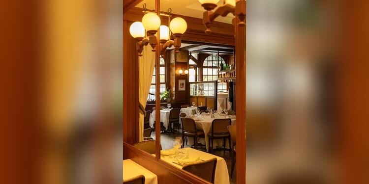 Lily de Neuilly, restaurant