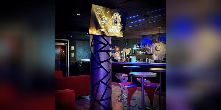 Eclipse Karaoke Bar, bar