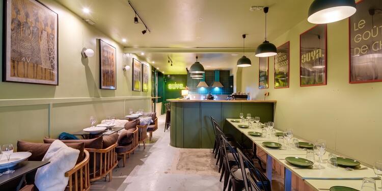 Little suya, bar