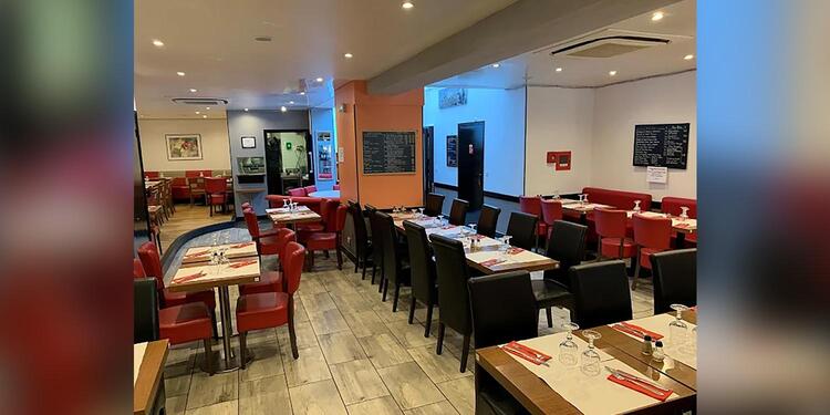 Le Grand Café Châtillon, bar