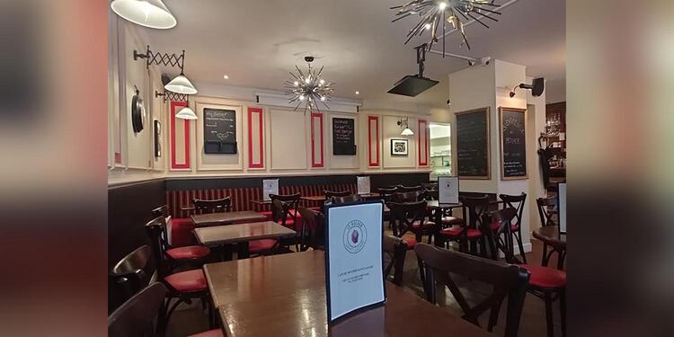 Le Rocher Saint Lazare, bar