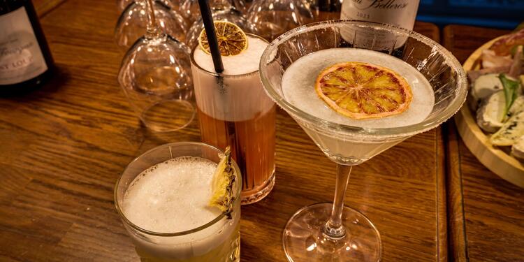 Le Rocher Saint Lazare, bar