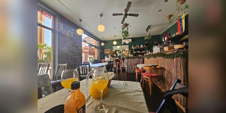 Cambur Pintón, restaurant