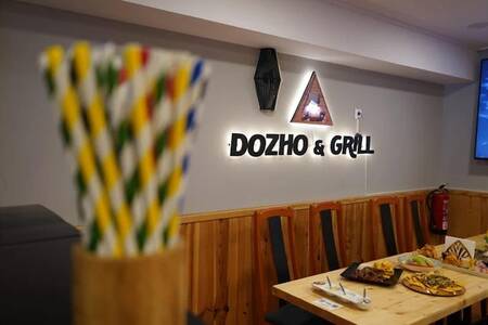 Dozho & Grill Restaurante, Restaurante Barcelona Sant Andreu de Palomar #0