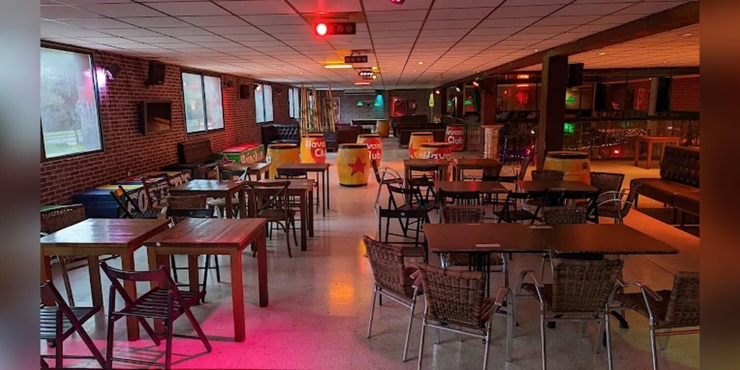 The O'liver Pub, bar